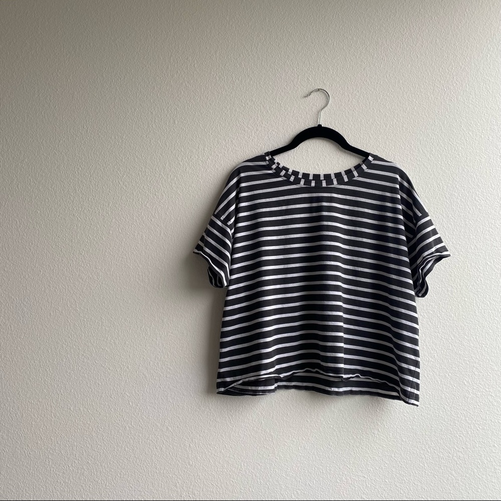 Lululemon Cates T-Shirt Size 14